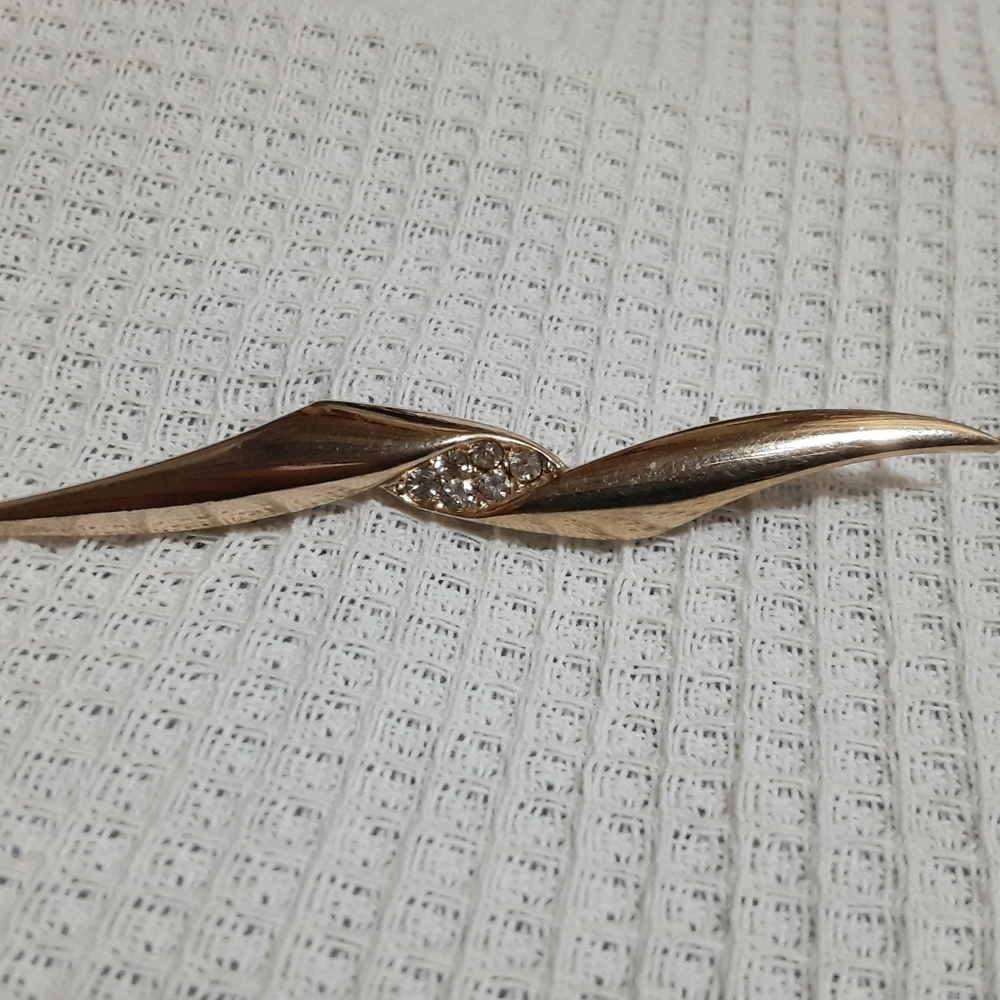 Faux Diamond Pin